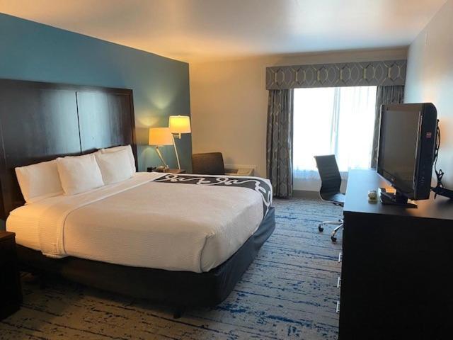 La Quinta By Wyndham Hotel