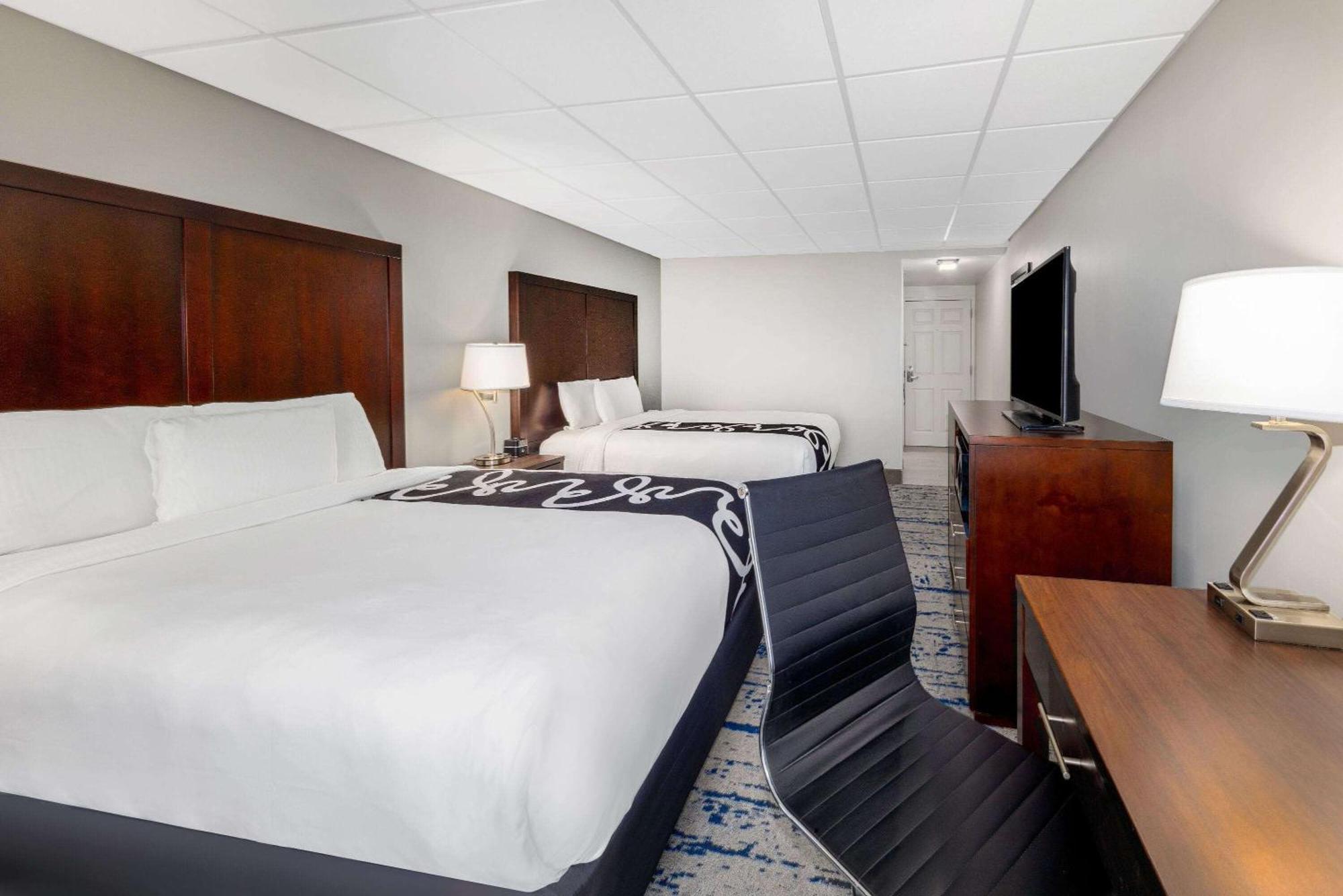 La Quinta By Wyndham Hotel