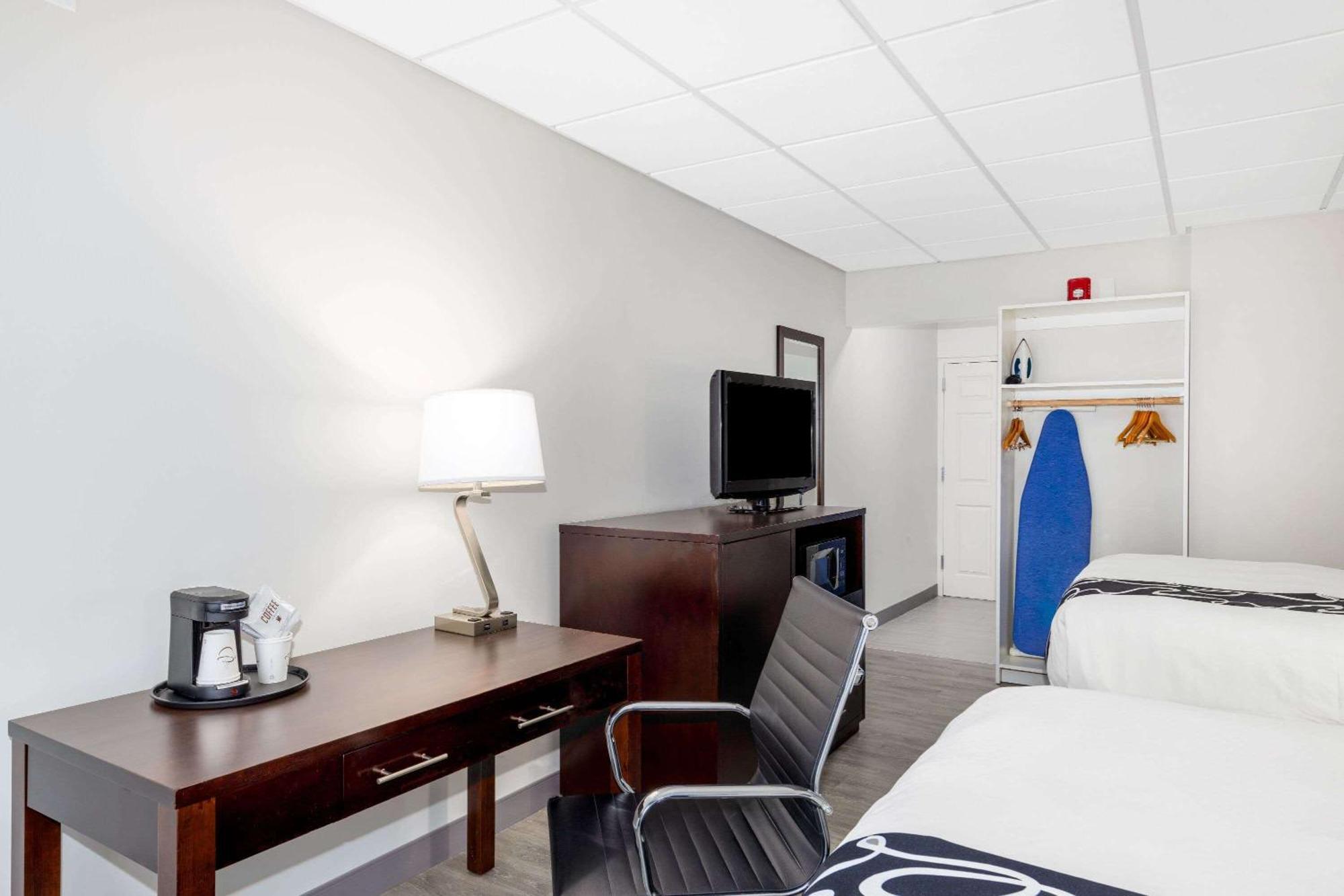 Hotel La Quinta By Wyndham 3*